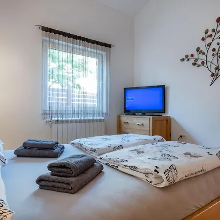 Flora, Warm And Sunny *