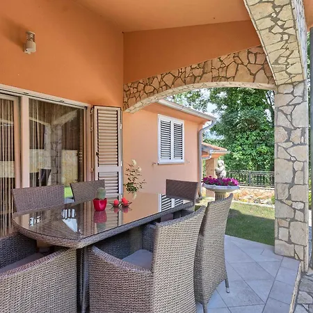 Flora, Warm And Sunny * Loborika